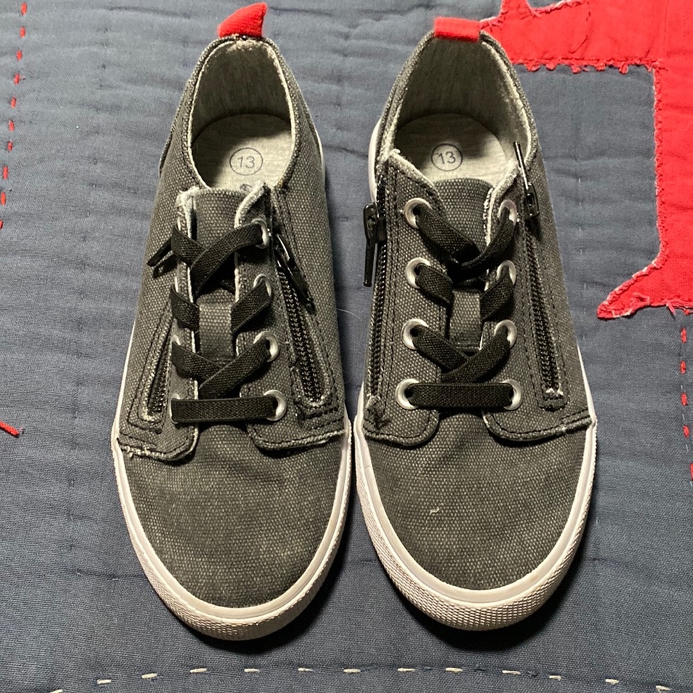 Mint condition boys grey sneakers